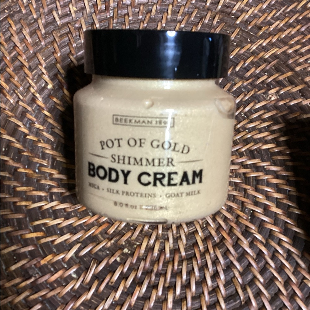 Beekman Pot of Gold Body Shimmer